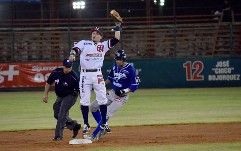 ASEL SANCHEZ A SALVO EN SEGUNDA