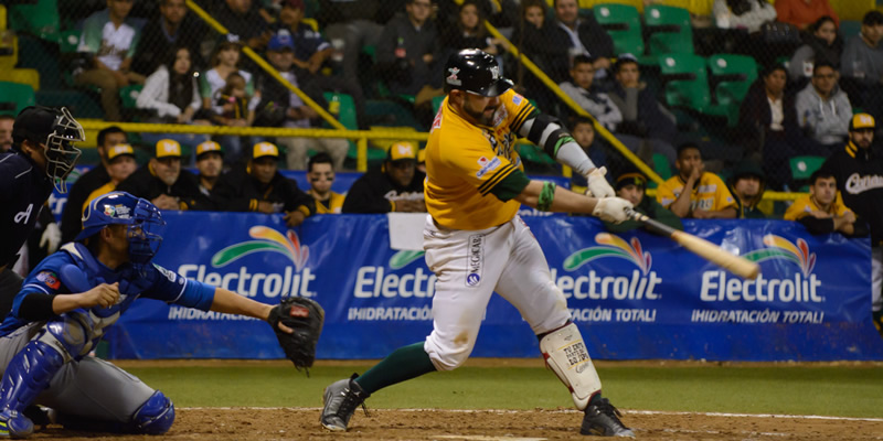 Saúl Soto produce con hit